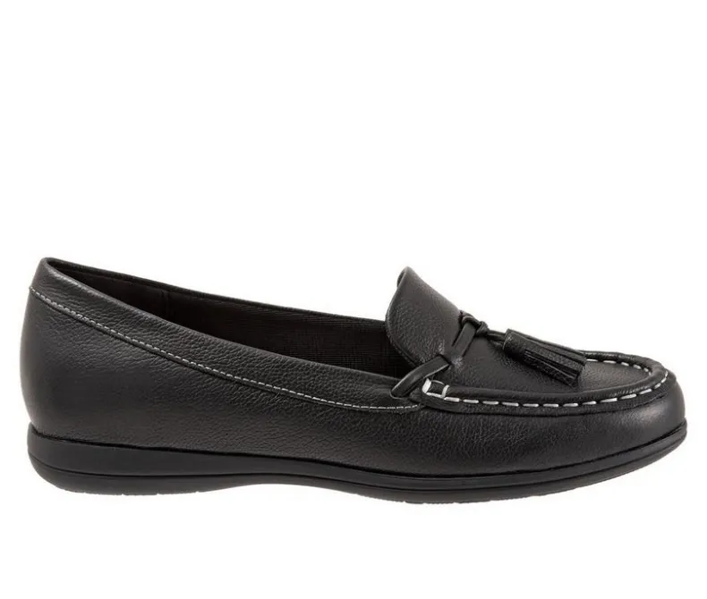 Loafers & Oxfords>Trotters Women's Dawson Moccasin Loafers