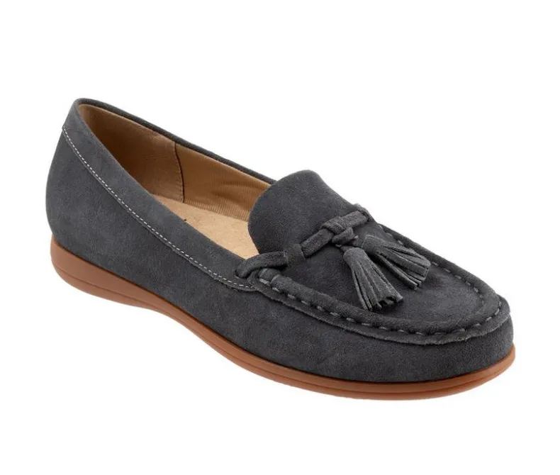 Loafers & Oxfords>Trotters Women's Dawson Moccasin Loafers