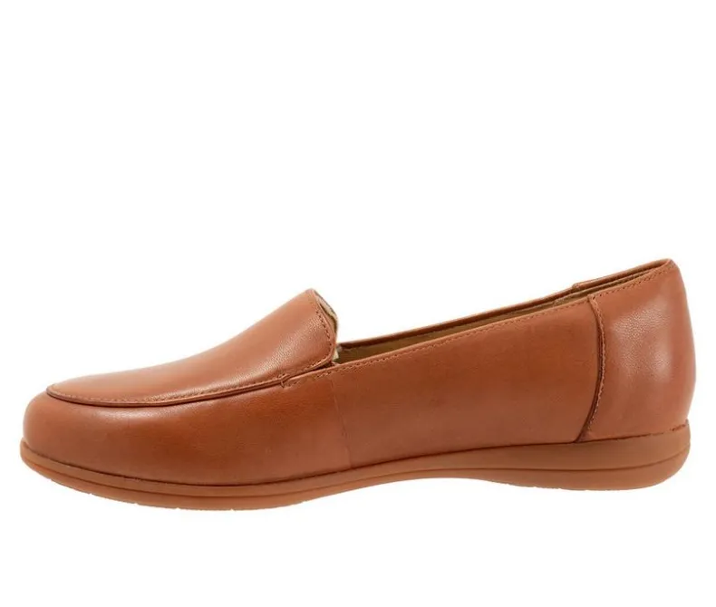 Loafers & Oxfords>Trotters Women's Deanna Loafers