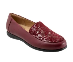 Loafers & Oxfords>Trotters Women's Deanna Loafers