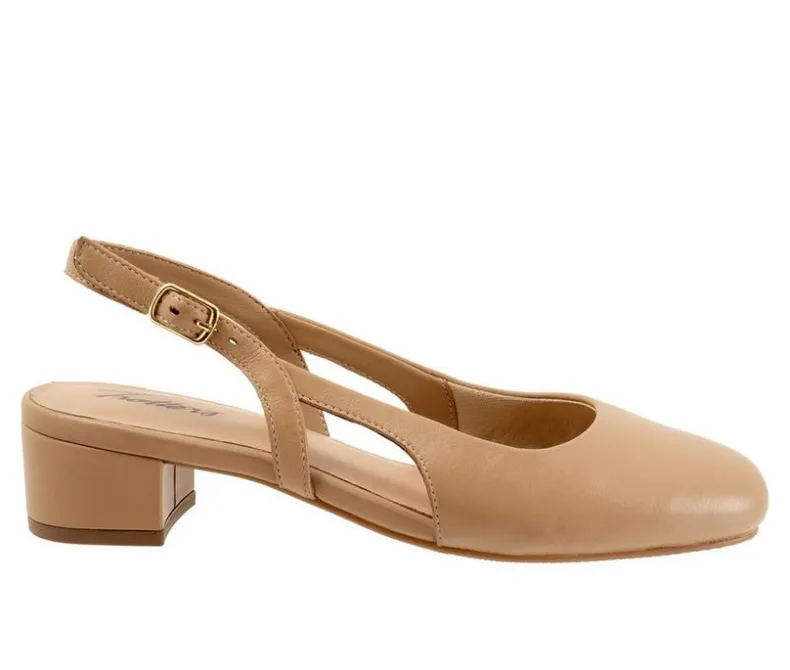 Pumps & Heels>Trotters Women's Dottie Pumps