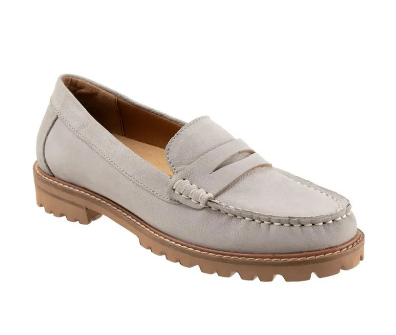 Loafers & Oxfords>Trotters Women's Francey Loafers
