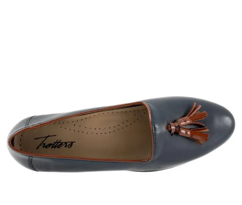 Loafers & Oxfords>Trotters Women's Liz Tassel Loafers