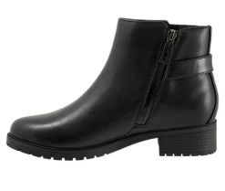 Boots & Booties><noscript><img width=