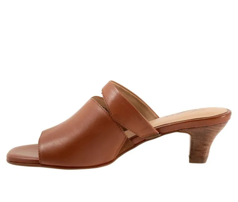 Sandals>Trotters Women's Ninette Dress Sandals