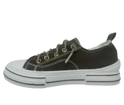 Boat Shoes & Slip-Ons><noscript><img width=