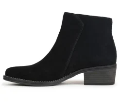Boots & Booties><noscript><img width=