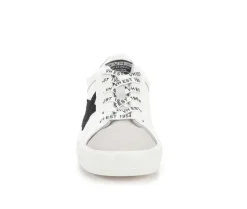 Fashion & Lifestyle|Athletics & Sneakers><noscript><img width=