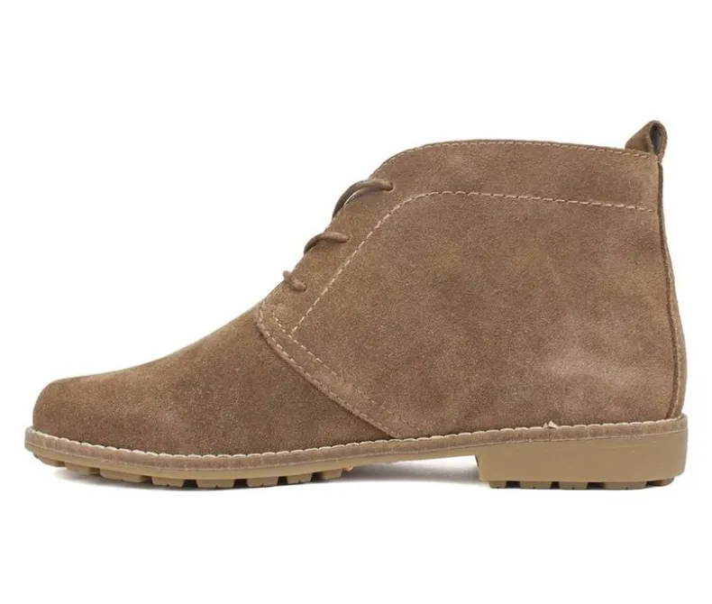 Lace Up>White Mountain Women's Auburn Booties