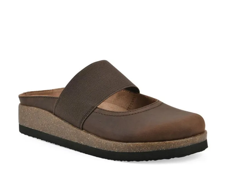 Clogs & Mules>White Mountain Women's Bassi Clogs