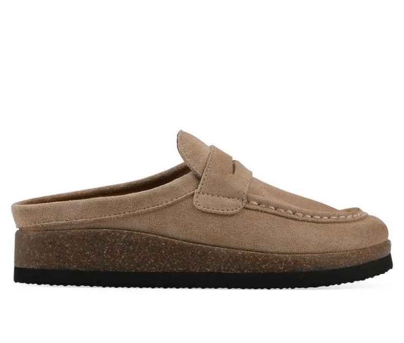 Clogs & Mules>White Mountain Women's Brinlee Clogs