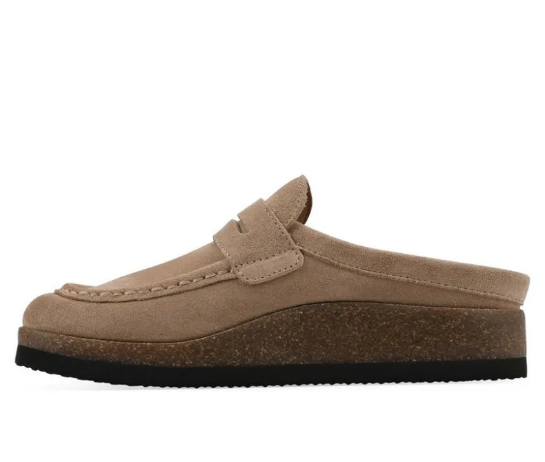 Clogs & Mules>White Mountain Women's Brinlee Clogs