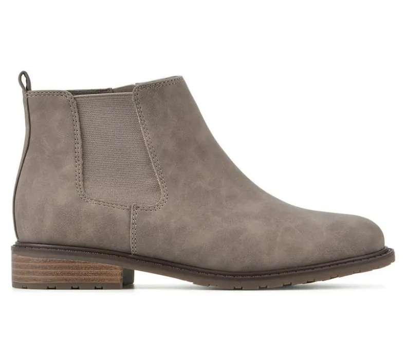 Chelsea|Boots & Booties>White Mountain Women's Caching Chelsea Booties