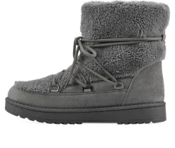 Boots & Booties><noscript><img width=