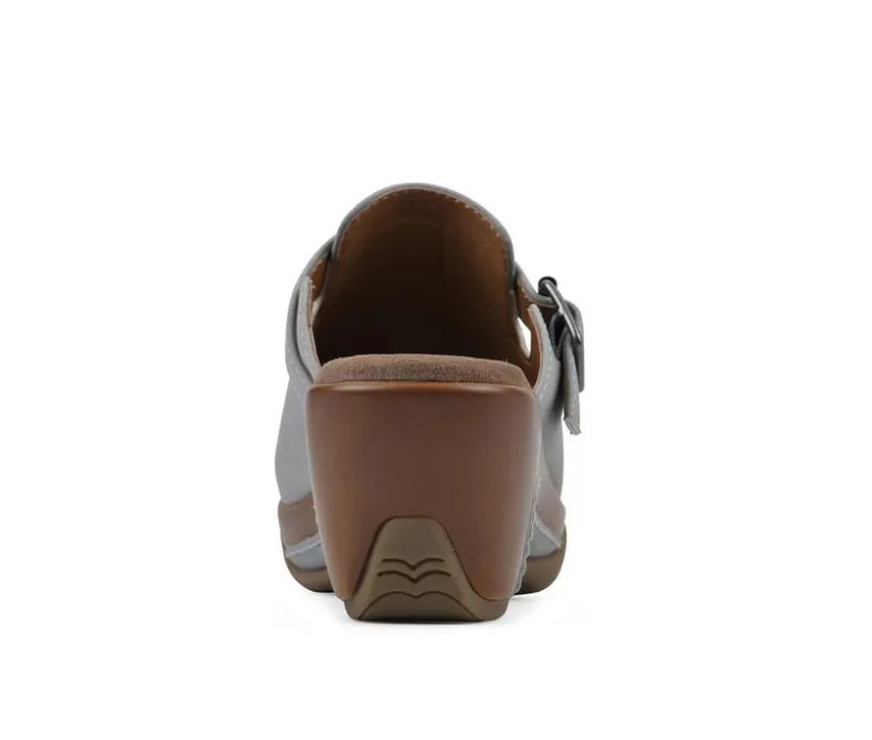 Clogs & Mules>White Mountain Women's Viewed Clogs