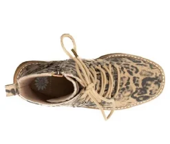 Lace Up><noscript><img width=