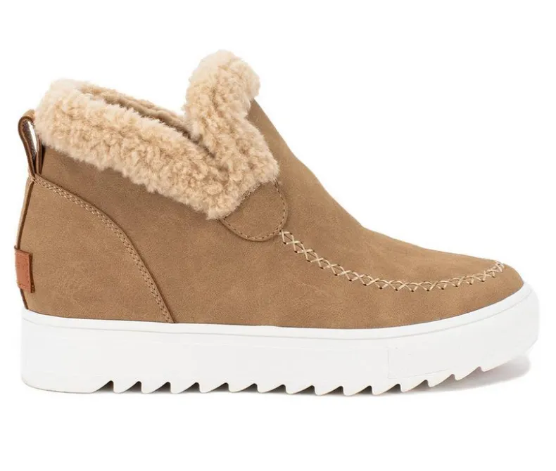 Cozy>Yellow Box Women's Moritz Shearling Wedge Boots